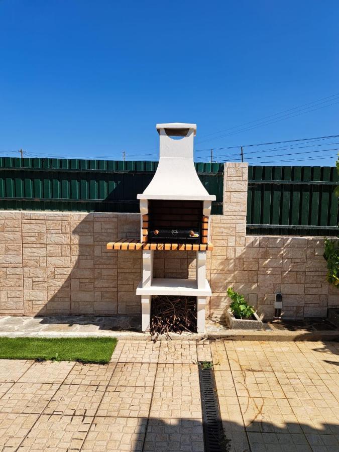 サルヴァテーラ・デ・マゴス Casa Da Barragem Dos Magosヴィラ エクステリア 写真